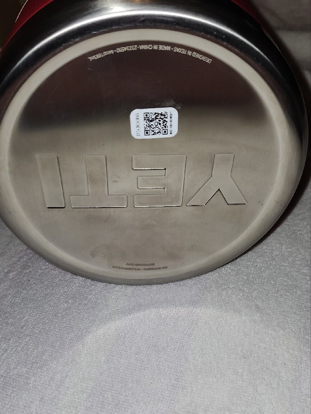 Yeti Rambler 1/2 Gallon Jug - Rescue Red with Black Lid - Picture 4 of 7
